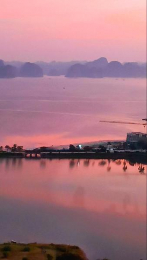 The Wonder Bay Halong studio